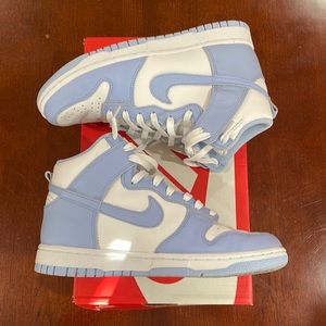 Nike Dunks